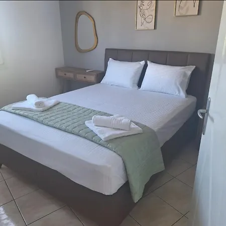 Apartament Amaze House *